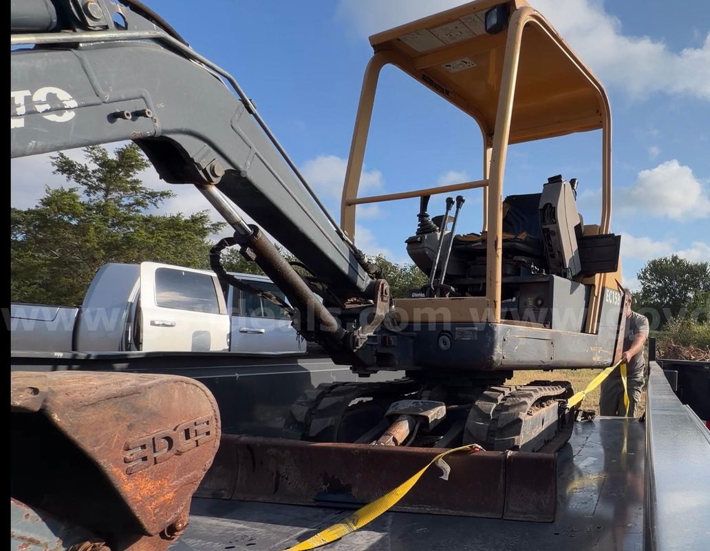 2006 Volvo EC15B Mini Excavator