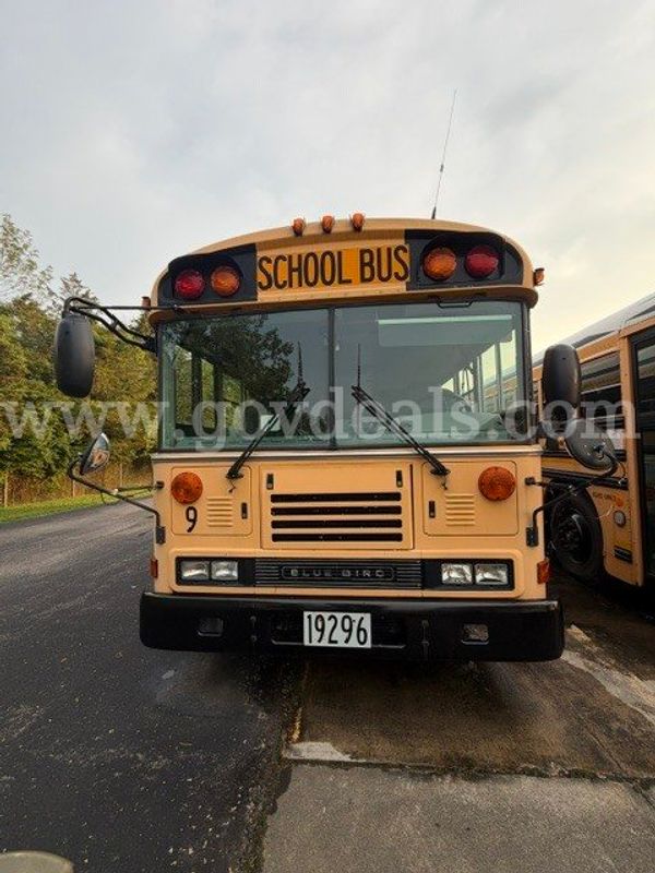 2005 Blue Bird All American/All Canadian