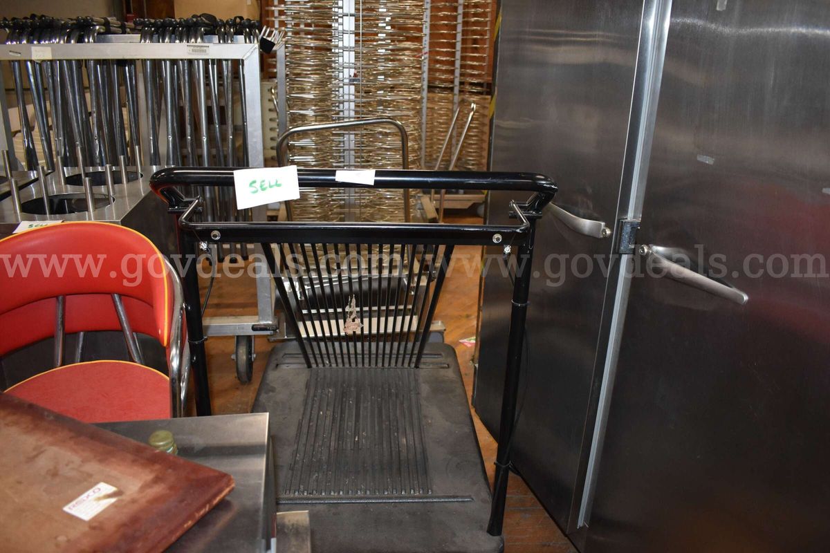 PAINTING DRYING / HOLDING CART / ARTS AND CRAFTS/ SCHOOL ITEM