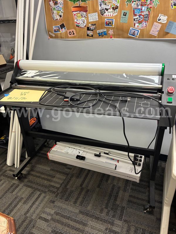 XYRON LAMINATOR (plug frayed)