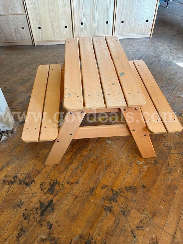 PICNIC TABLES, SMALL CHILDRENS, DAYCARE