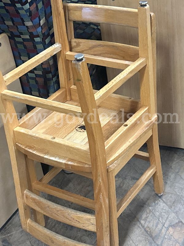 Small Children'S Table W 2 Chairs,Wooden