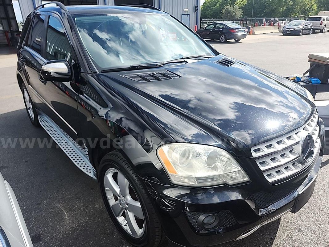 2010 Mercedes-Benz M Class ML 350 AWD 4D SUV 4Matic 3.5 6cyl.
