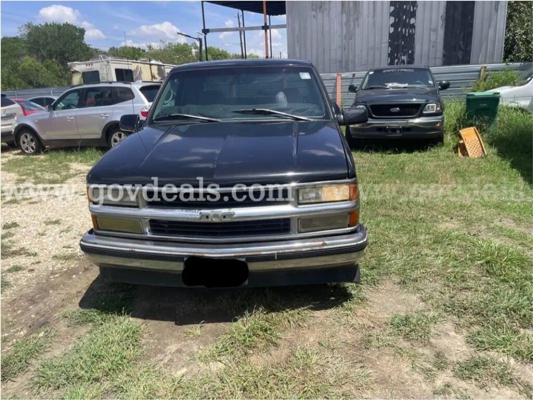 1999 Chevrolet C/K1500 Classic Ext Cab 141.5" WB RWD Ext Cab 5.7 8c