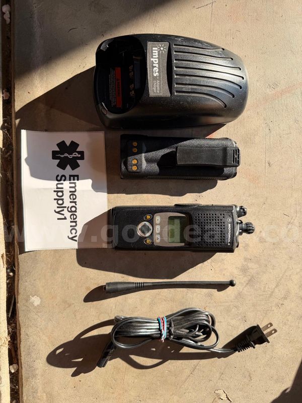 FULL SET || Motorola XTS 5000 Model II H18UCF9PW6AN 700/800MHz P25 Radio