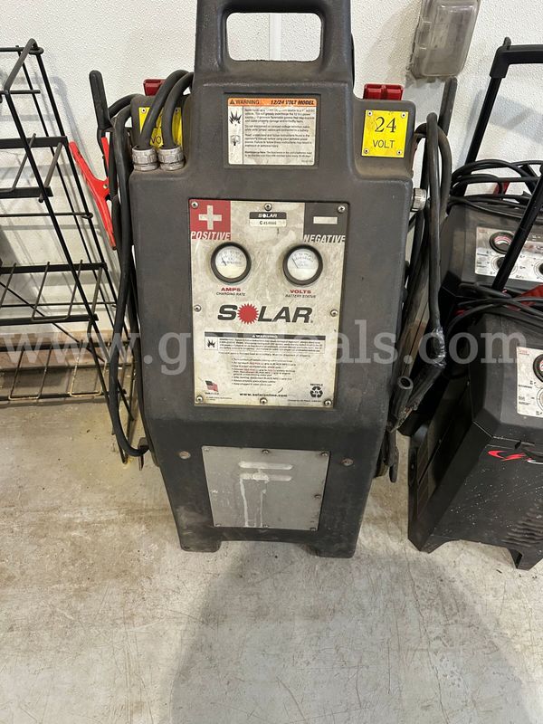 Solar Battery jump box 12v and 24v