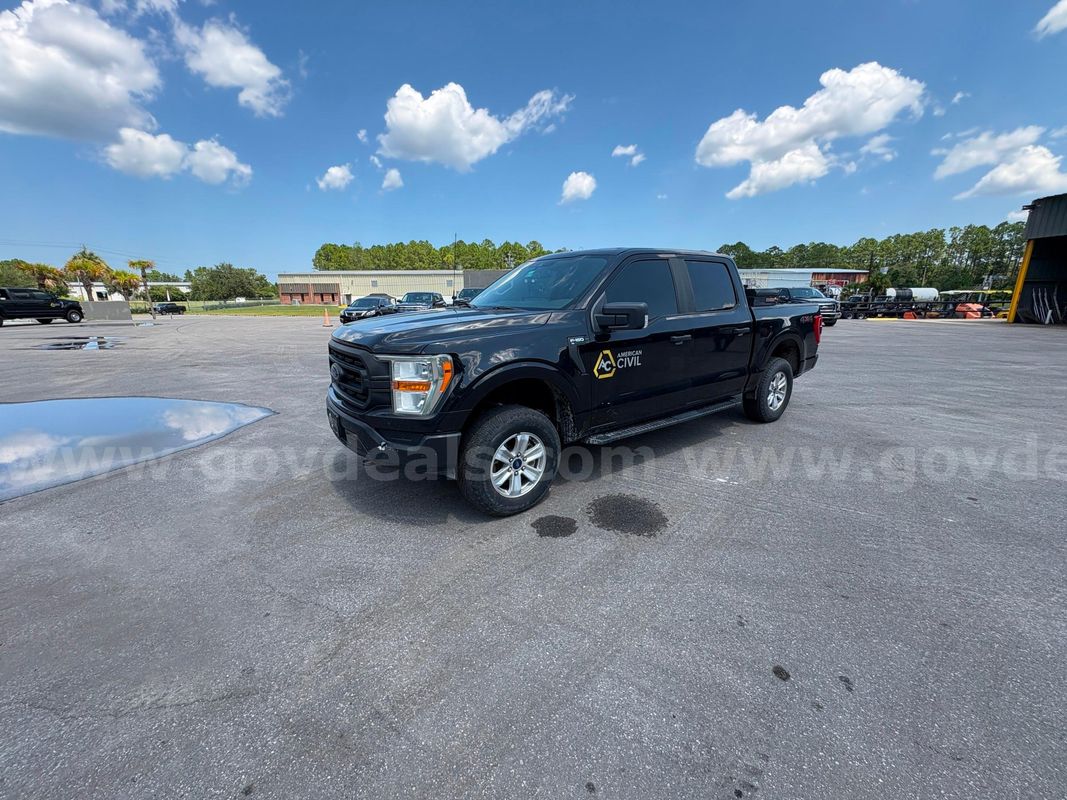 2021 Ford F-150 XLT 4x4 Crew Cab Pickup