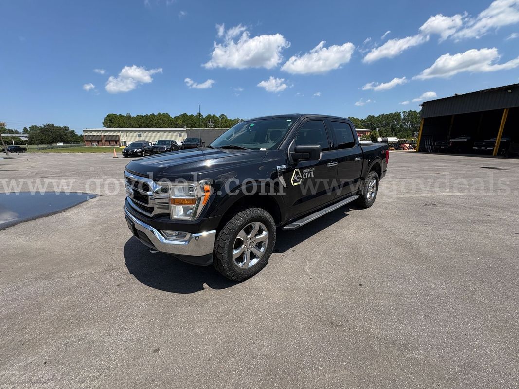 2021 Ford F-150 XLT 4x4 Crew Cab Pickup