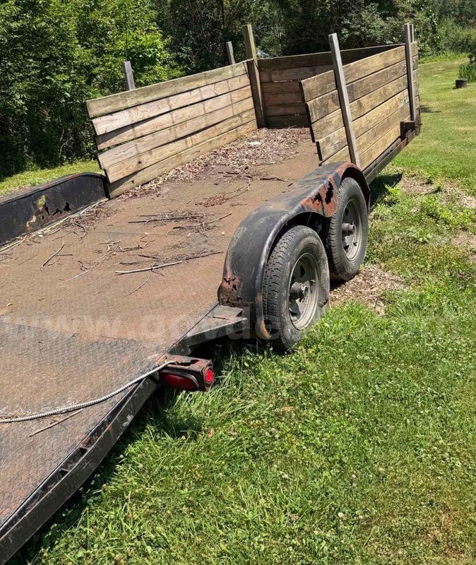 2008 Easy-rider 20’ power tilt trailer