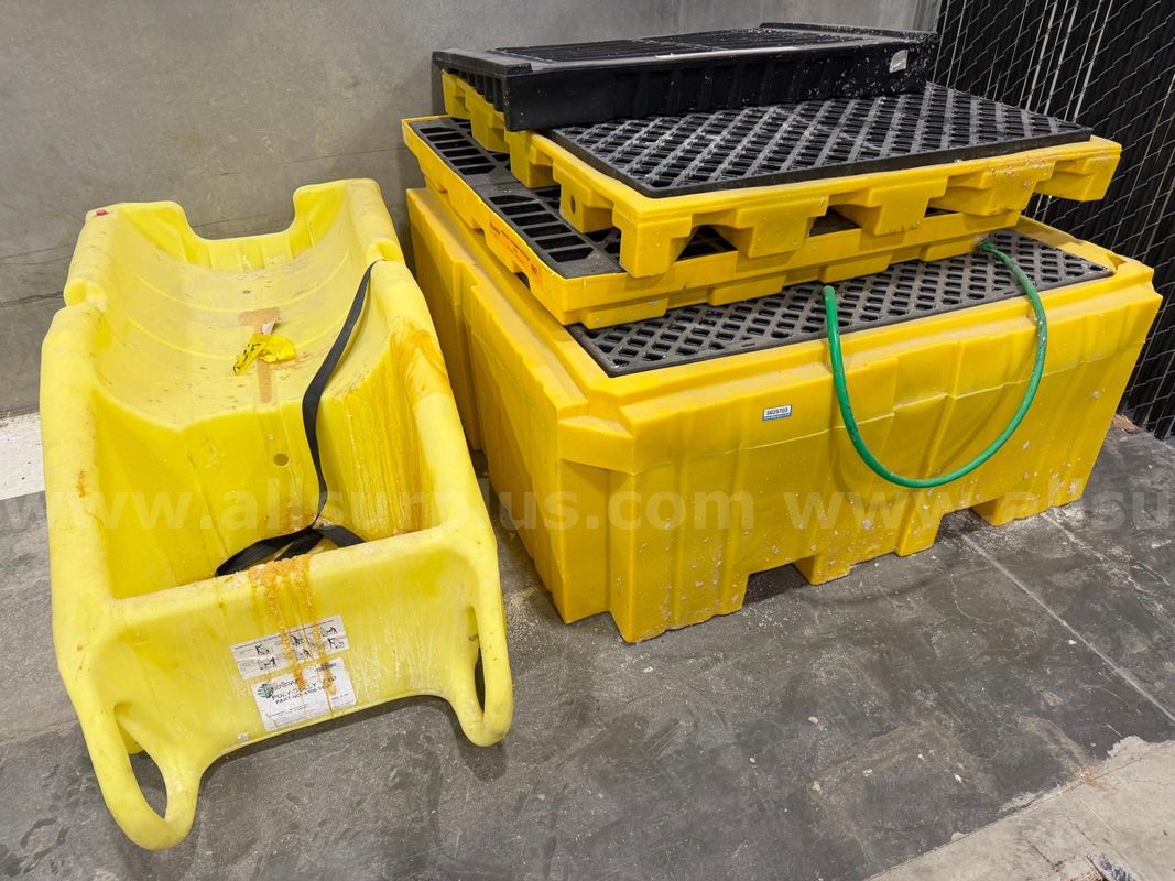 UltraTech Spill Containment