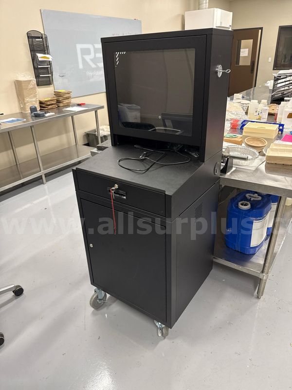 Mobile AV Equipment Cart with HP Monitor