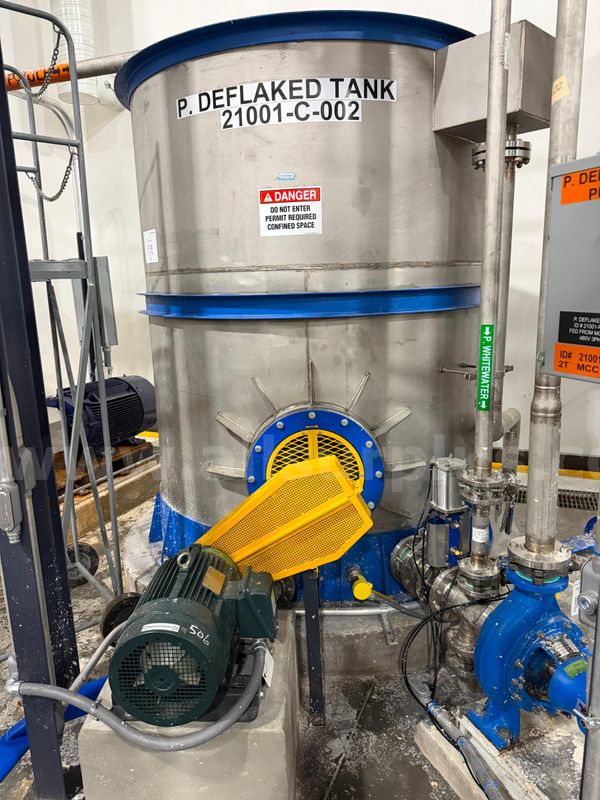 Stainless Steel Pulp Deflaked Tank