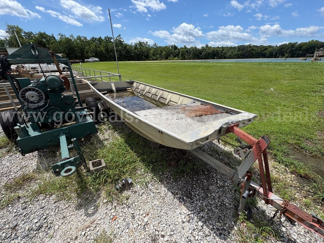 15' Aluminum Boat With Trailer