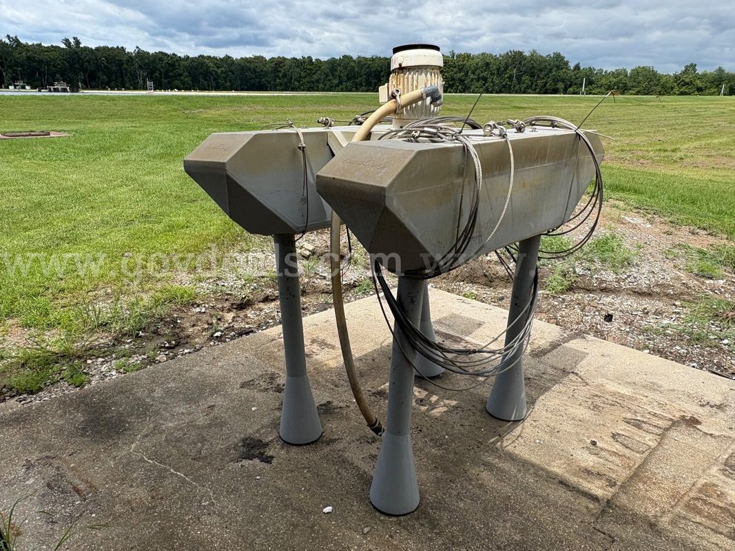 FLOATING AERATOR RELIANCE ELETRIC MOTOR