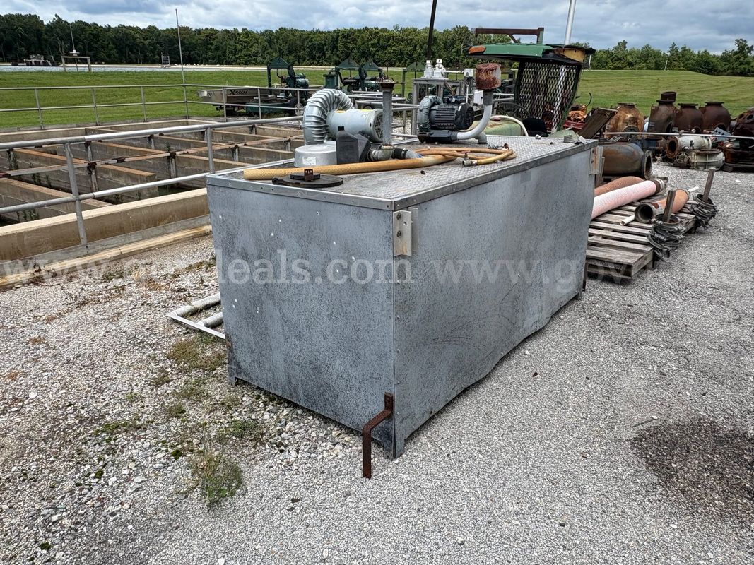 STATIONARY AERATOR WITH 2 ELECTRIC BLOWERS