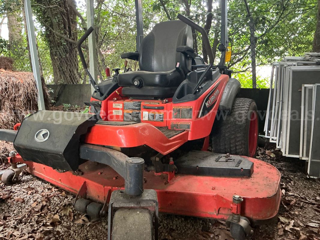 2014 72” Kubota Mower