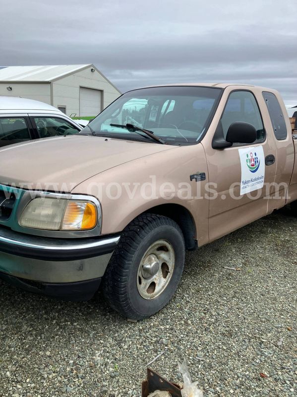 1997 Ford F-150 SuperCab Long Bed 2WD