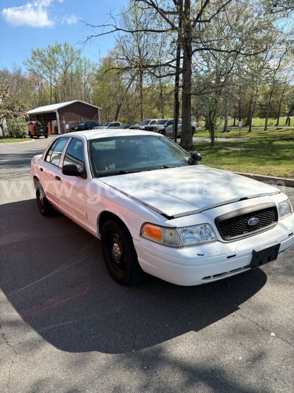 2010 Ford Crown Victoria