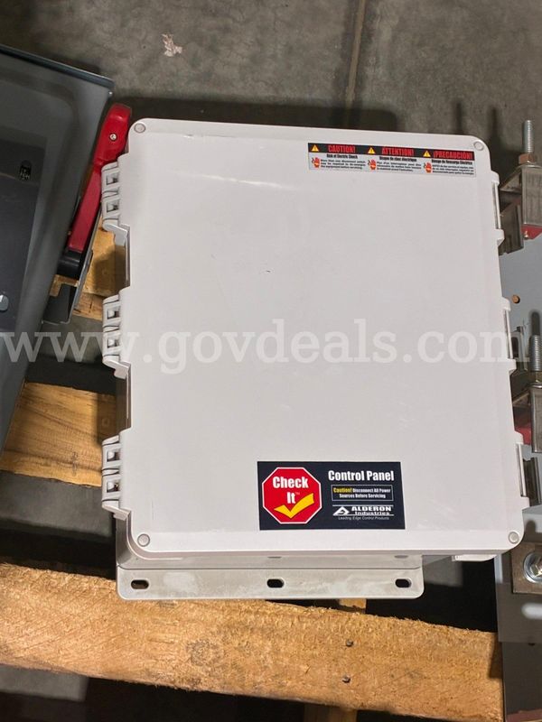 Mitchell Lewis 3204D Duplex Panel (Alderon, 230/460V, 9–14A, includes 3 floats)