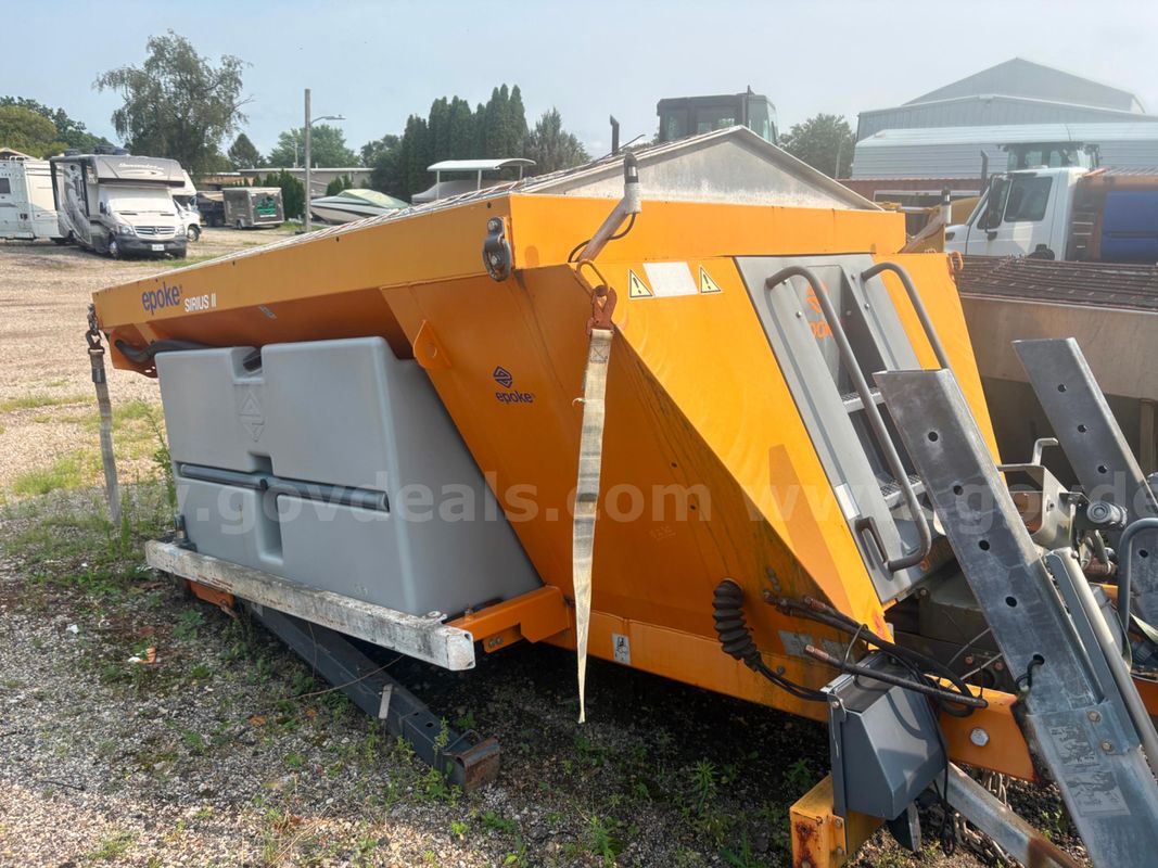 EPoke Salt Spreader