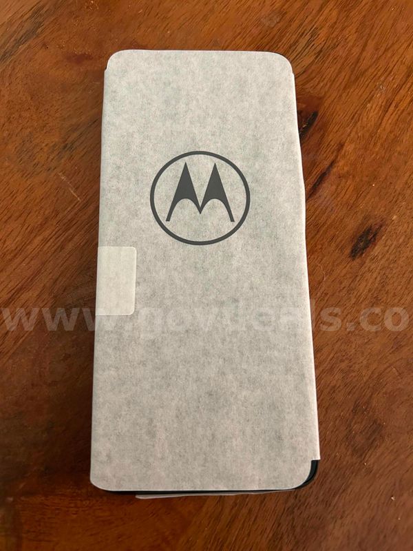 BRAND-NEW!! OPEN-BOX!! UNLOCKED!! 2026 MOTO G PLAY 5G - 64GB - Black