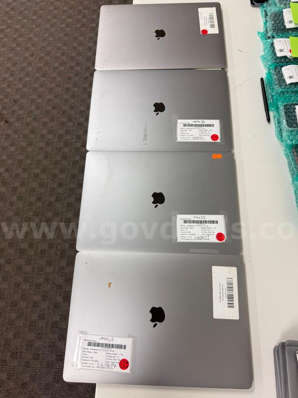 Lot of 4 2019 MacBook Pros - For Repair