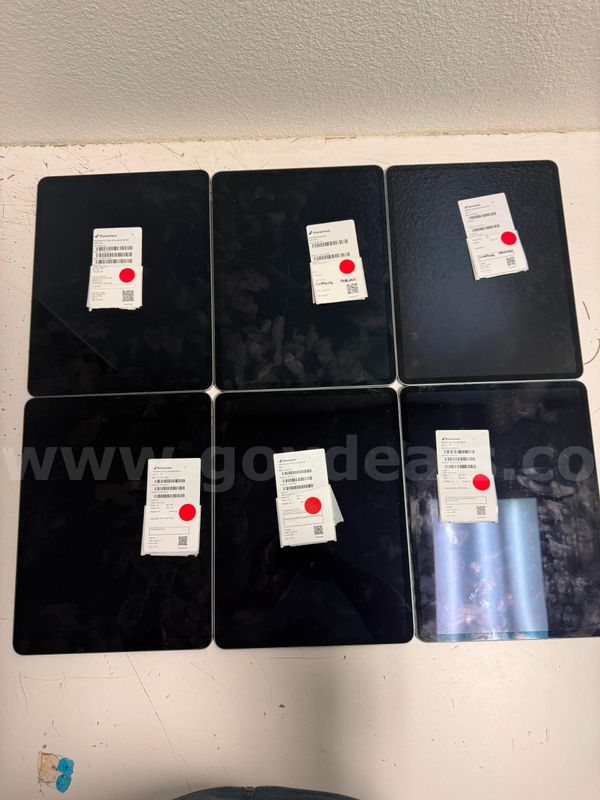 Lot of 6 iPad Pros - Need Repair