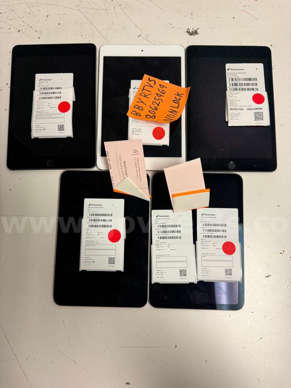 Lot of 5 iPad Minis - Need Repair