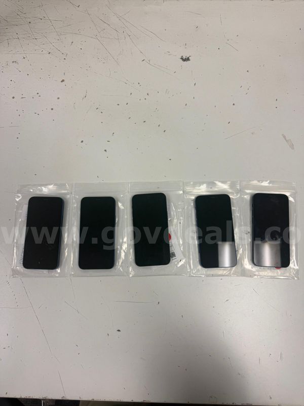 Lot of 5 128GB iPhone 12 Minis - No Face ID