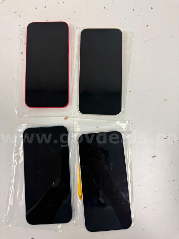 Lot of 4 iPhone 14 Plus - Need Repair