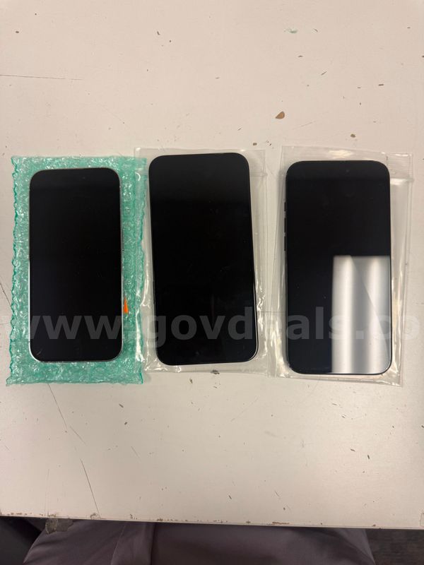 Lot of 3 iPhones - Need Repair
