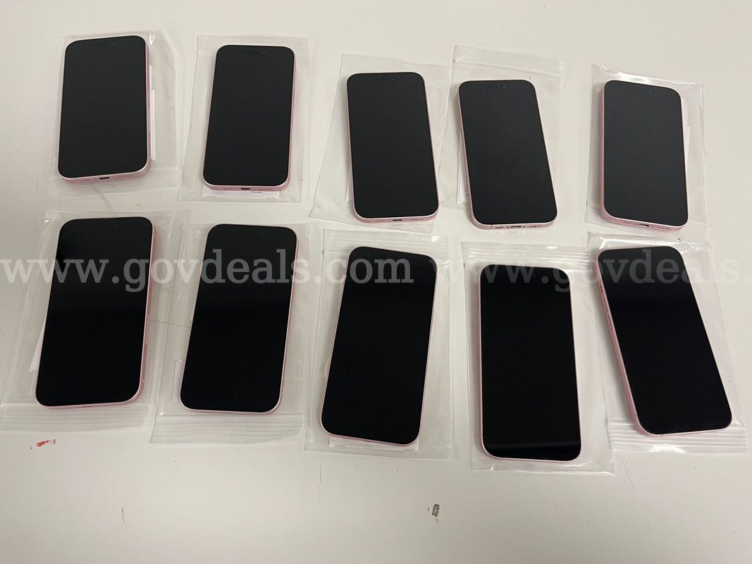 Lot of 10 iPhone 15 256GB Unlocked - Fully Functional