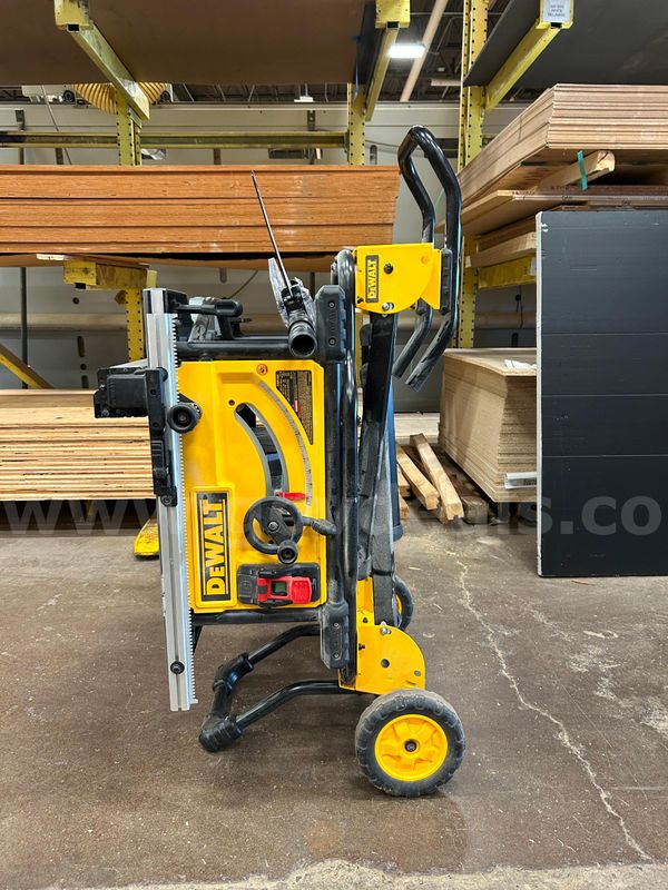 DeWalt Table Saw