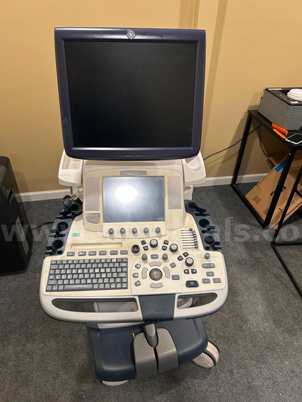 GE LOGIQ E9 Ultrasound