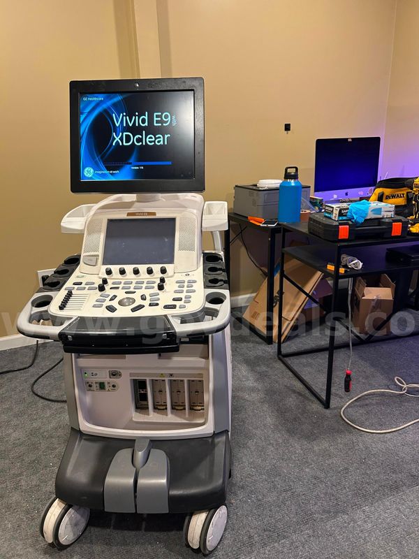 GE VIVID E9 Ultrasound SN:VE92002