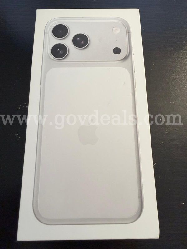 Apple iPhone 17 Pro Max( iCloud locked) Parts only.