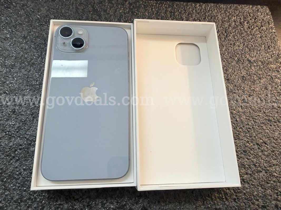 iPhone 14 Plus 256GB Unlocked Very Good Condition.