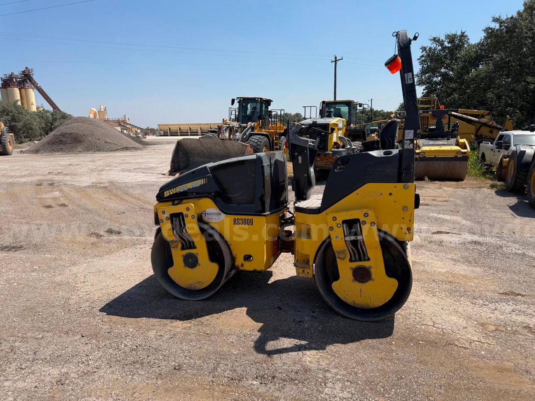Bomag BW138 Double Drum Roller
