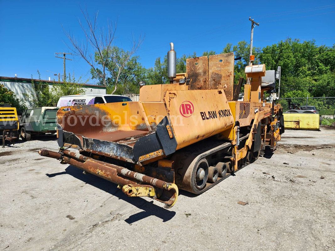 1998 Blaw-Knox PF-5510 Asphalt Paver