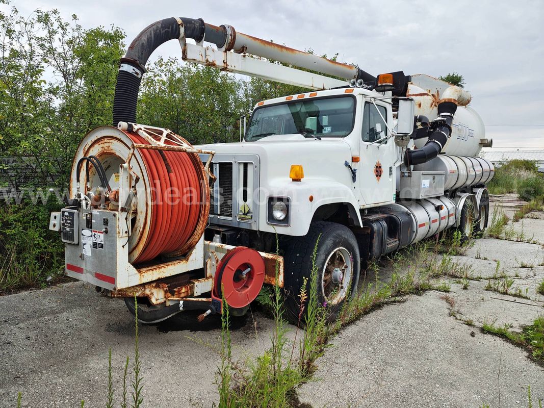 1998 International 2554 T/A Combination Sewer Cleaner