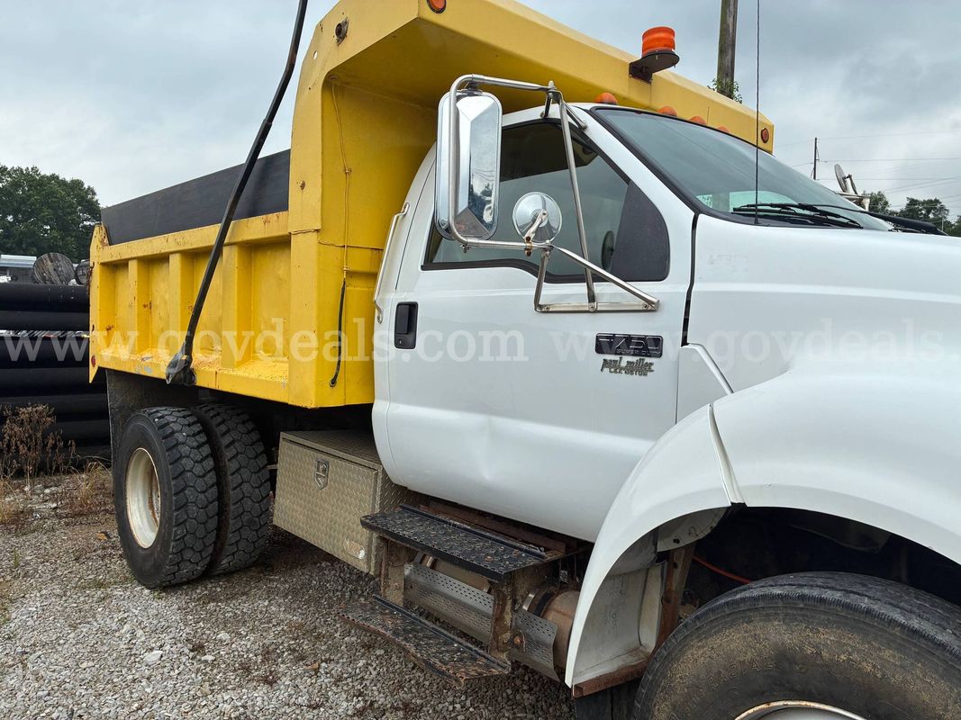 2008 Ford F-750