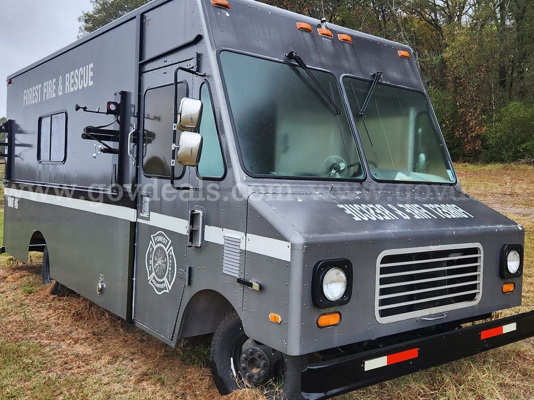 1989 GMC P3500