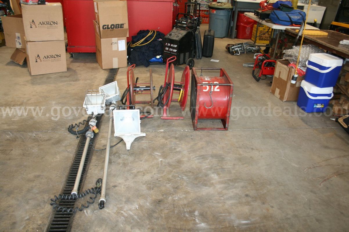 Miscellaneous Equipment Lights/Reel Fan