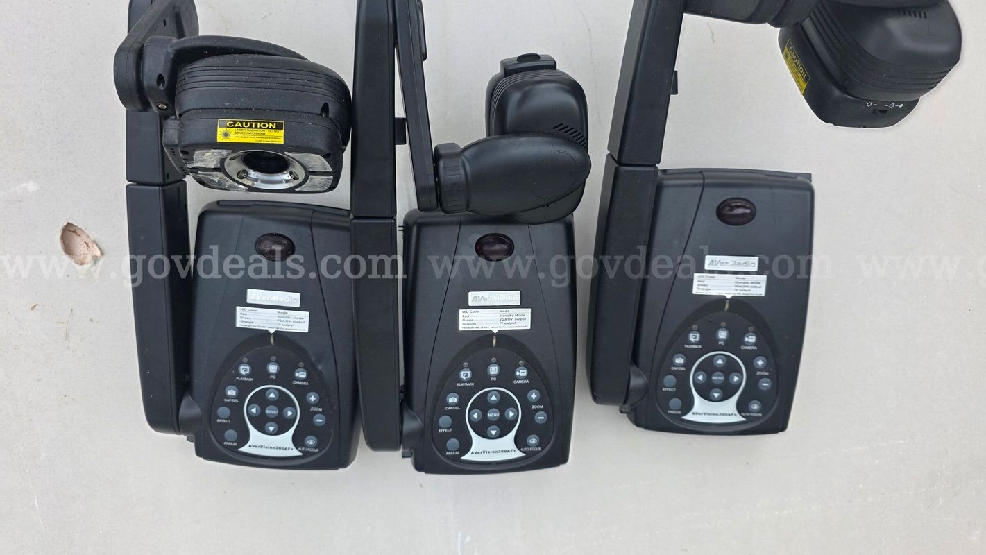 AVerVision 300AF+ Digital Document Cameras w/ 3.2MP, 16 x zoom, 24fps LOTs of Three (3)
