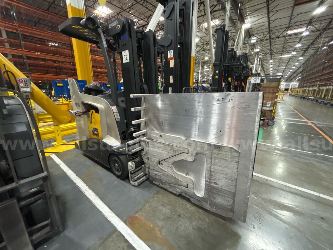 Crown RC 5500 Series Stand-Up Electric Forklift with Carton Clamp