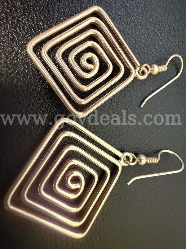 VINTAGE TESTED SILVER MODERNIST SQUARE SPIRAL DANGLE EARRINGS – 11 GRAMS – 1"-FREE SHIPPING! 50% OFF!!