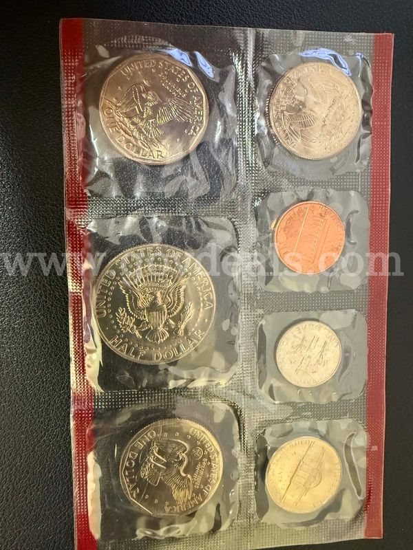 The 1980 D US Mint Denver Souvenir Set -7 Coins with Double Susan B. Anthony Dollars- Sealed. Uncirculated.