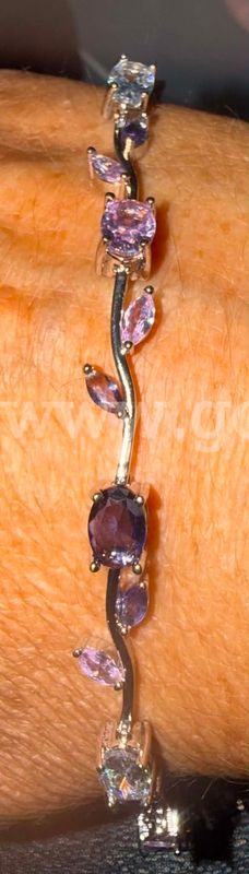 New 7-Inch Multicolor Vine-and-Leaf Bracelet – DAINTY! FREE SHIPPING!