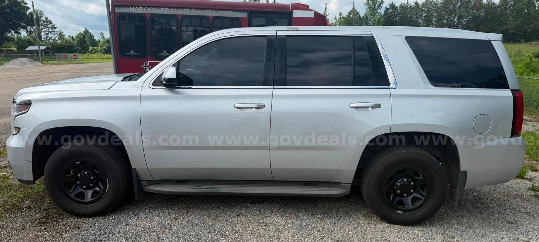 2015 Chevrolet Tahoe 4 Door 2WD