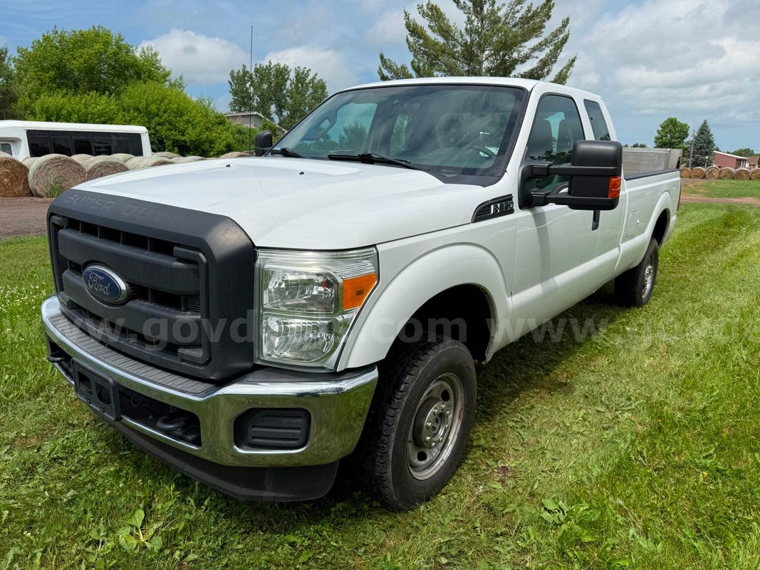 2015 Ford F-350 SD 4x4 Extended Cab Pickup